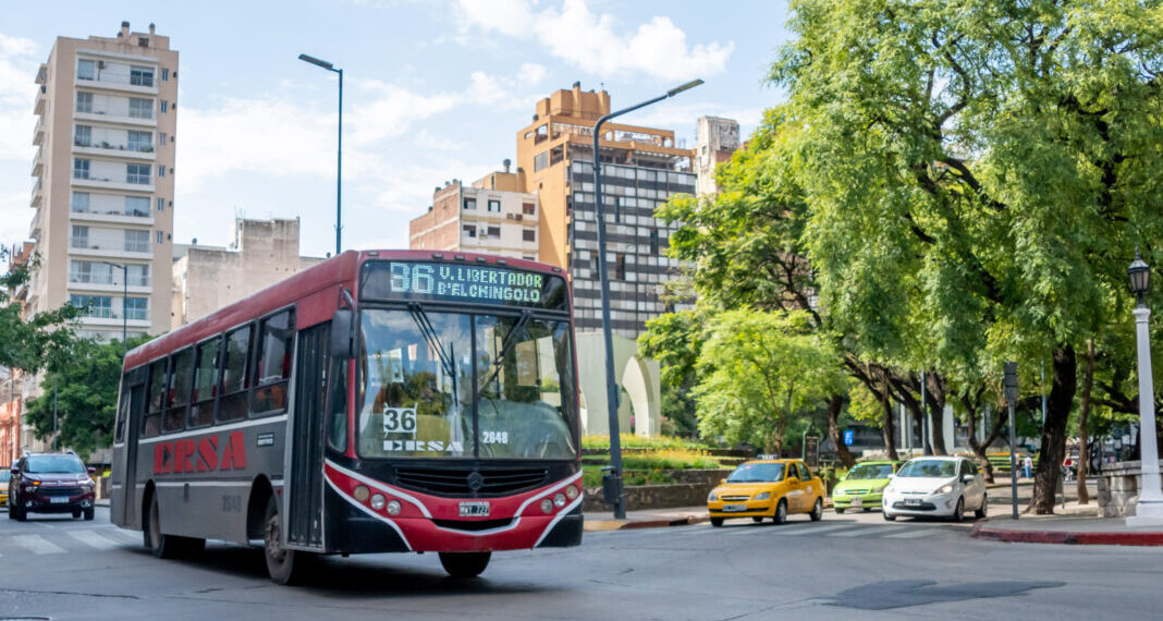 Anuncian un recorte del subsidio a empresas de transporte, lo que impactará en el boleto