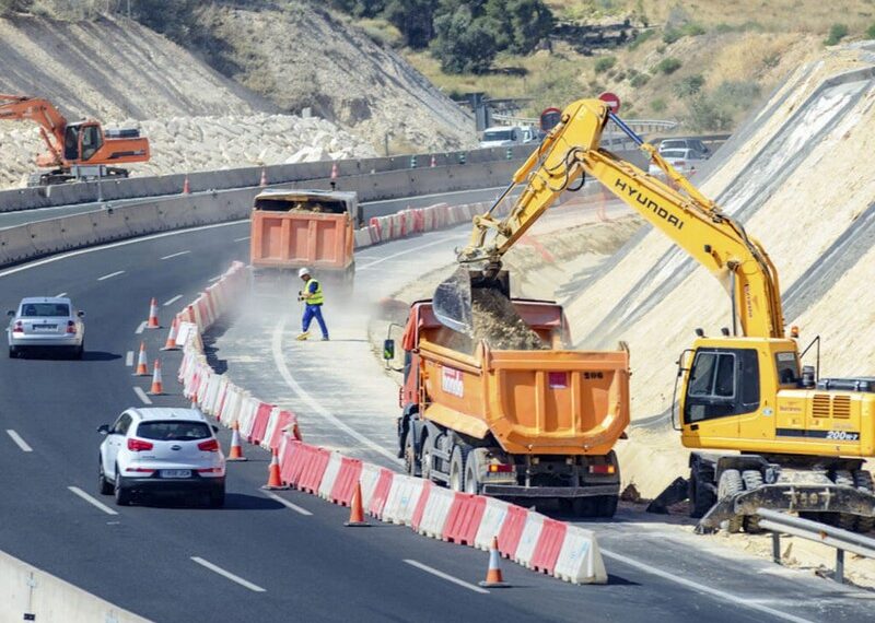 Obra pública: el Gobierno recortó el 80% de los fondos en enero