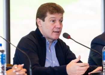 El gobernador de Tierra del Fuego anunció que  paralizará la producción de petróleo por 24 horas