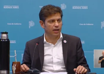Kicillof: «Estamos ante un Presidente que se roba los recursos de las provincias»