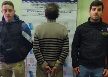 Detienen a hombre de 66 años acusado de abusar de una adolescente de 15 años