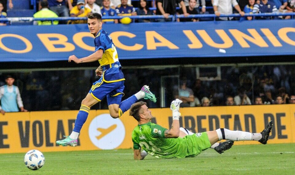 Boca le ganó a Central Córdoba y se acomoda en el Grupo B de la Copa de la Liga