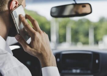 Uso del celular al volante: ¿qué pasa en Junín y en rutas bonaerenses?
