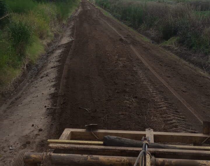 Continúan los trabajos en los diferentes caminos rurales del Partido