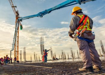 Empresarios de la construcción alertaron sobre la posibilidad de 200.000 despidos