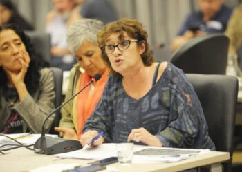 Advierten que el comienzo de clases “es grave y pinta complicado”