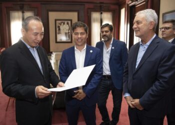 Reunión bilateral: Kicillof recibió al embajador de China