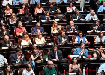 Diputados aprobó en general el proyecto de la ley ómnibus