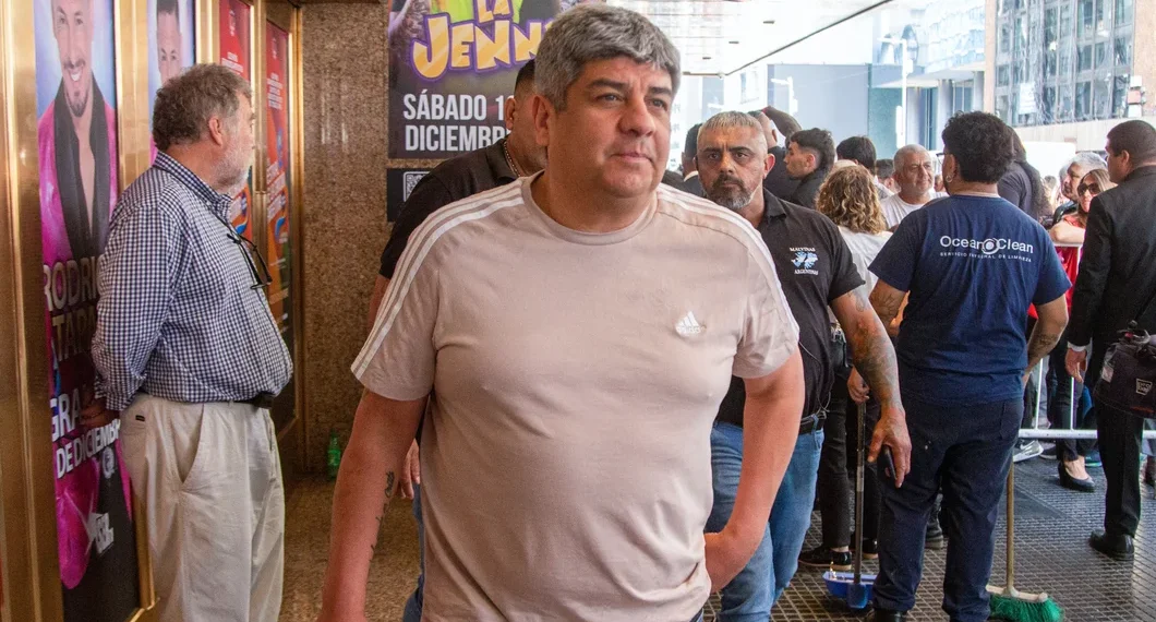 Camioneros acordó un aumento salarial del 45%, en dos tramos