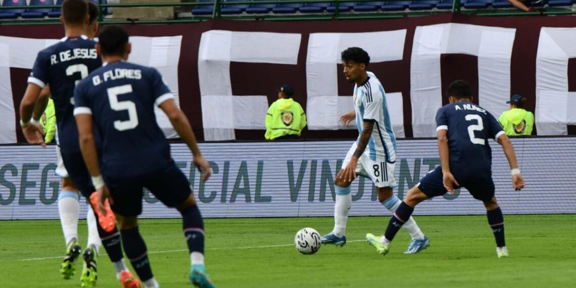 Argentina rescató un empate y sueña con clasificarse a los Juegos Olímpicos