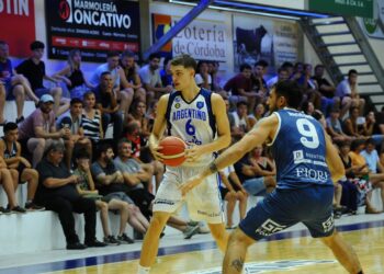 Argentino cierra la  gira ante Instituto