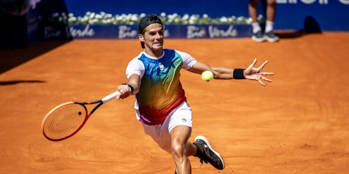 Coria, con un gran tenis, avanzó a los cuartos de final del Argentina Open