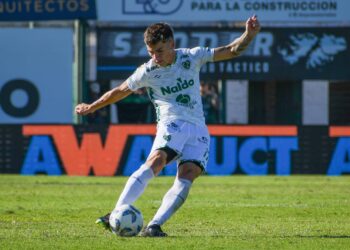 Sarmiento entrena y viaja hacia Córdoba