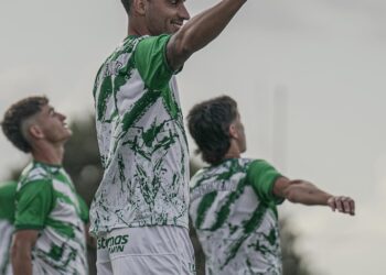 Sarmiento busca levantarse hoy en Santiago del Estero