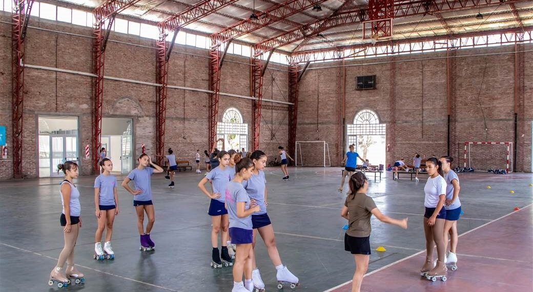 La Escuela de Patinaje Artístico de Junín inició su pretemporada