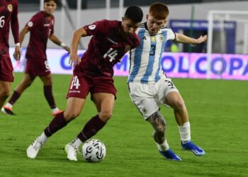 Con polémica, la Selección argentina empató con Venezuela en el primer partido de la Fase Final del Preolímpico