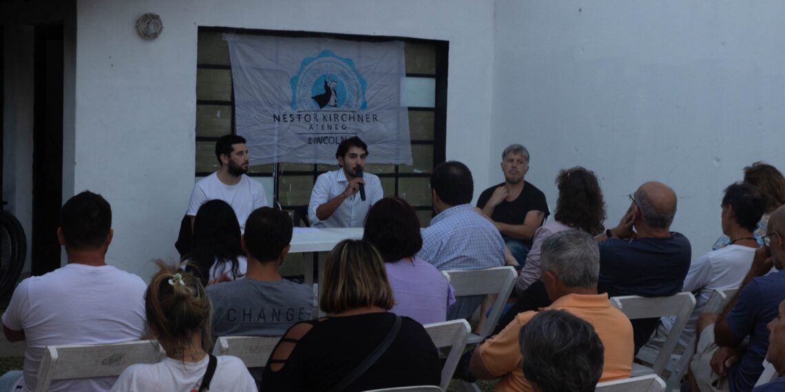 Canosa y Scarpino disertaron en  el Ateneo “Néstor Kirchner”