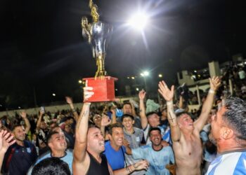 Rivadavia de Junín gritó campeón del Nocturno