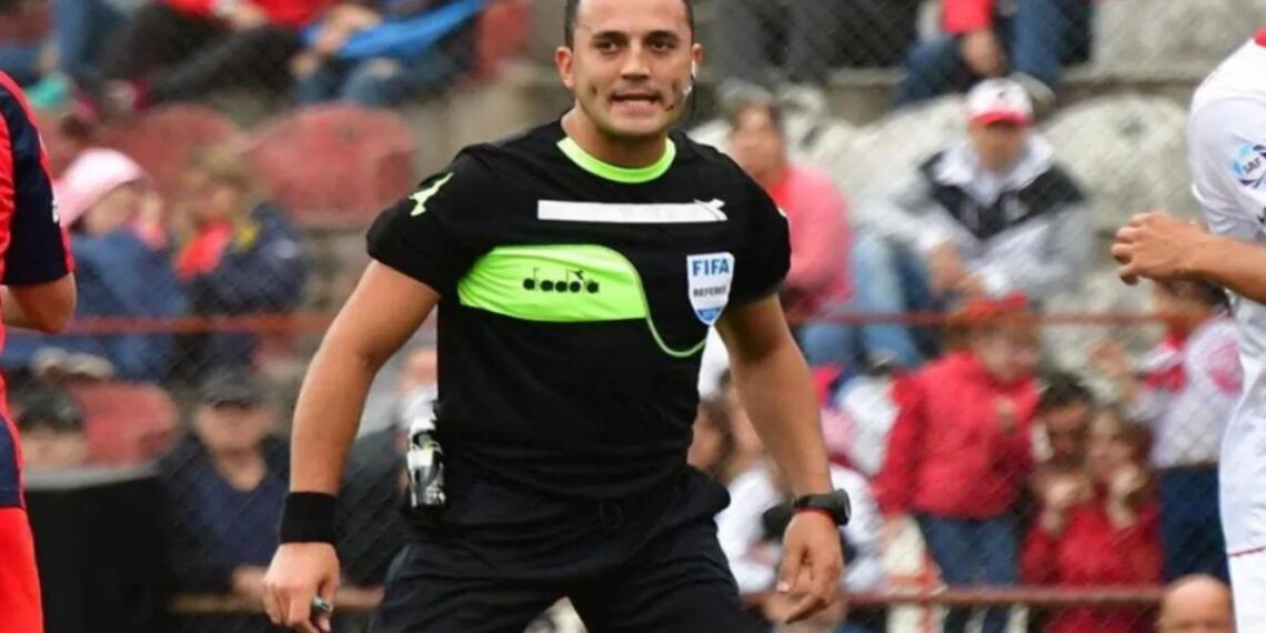 Fernando Espinoza será el árbitro de Sarmiento y Newell´s