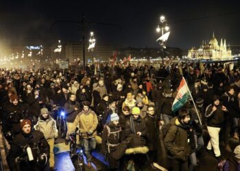 En Hungría marcharon contra Orban