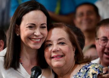 Venezuela: la oposición  designó a una nueva candidata