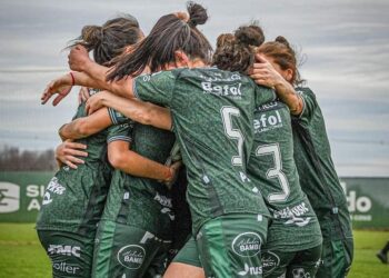 Sarmiento ya conoce su camino en la Primera B