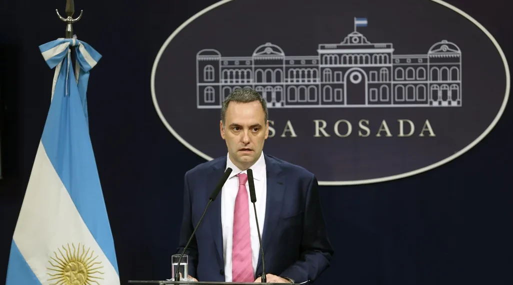 Confirman que descontarán el día a las empleadas públicas que adhieran al paro