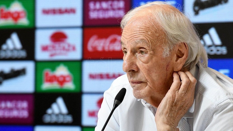 Menotti, duro contra las SAD: «El fútbol está en una lucha cruel con los poderes económicos»