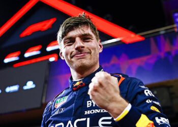 Verstappen se aseguró la primera pole de la temporada