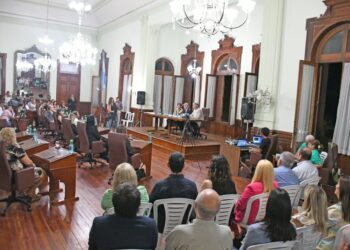 Britos abrió sesiones priorizando  «austeridad» y «respeto al vecino»