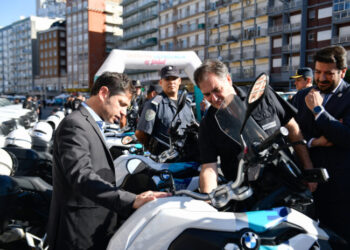 Los agentes de la Policía bonaerense también recibirán el incremento del 13,5%