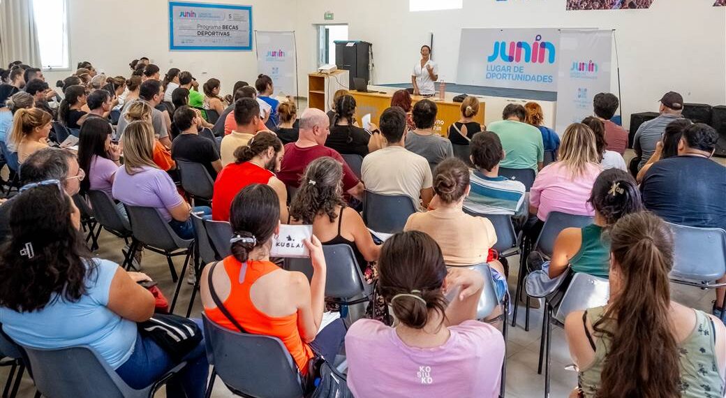 Más de 120 vecinos se capacitaron en un nuevo curso de manipulación de alimentos