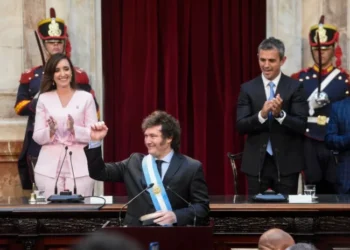 Menem y Villarruel subieron 30% la dieta de los diputados y senadores