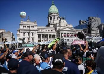 La CGT haría el segundo paro general contra Milei a fines de marzo o inicios de abril