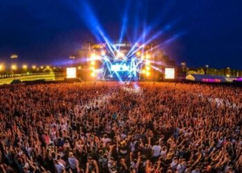 Lollapalooza Argentina 2024 Día 1: un crisol de géneros y un cierre a pura emoción