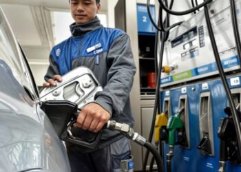 Otro golpe al bolsillo: los combustibles subieron un 7,5% en todo el país