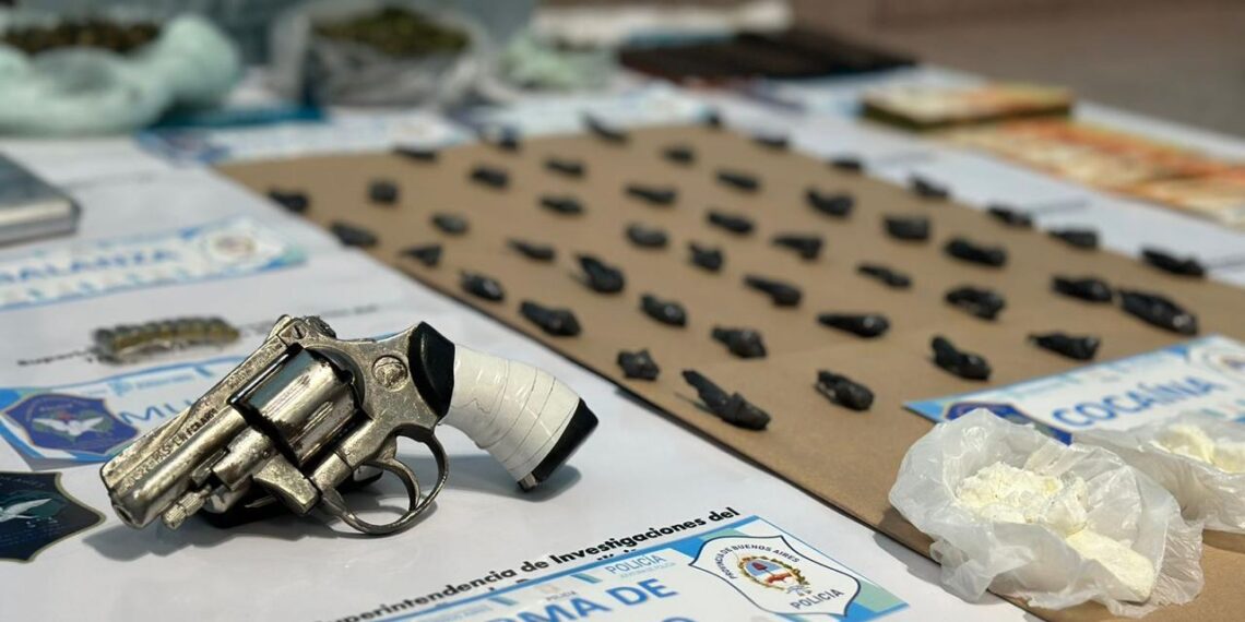Detenidos por comercializar marihuana y cocaína