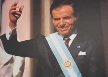 ¿A quiénes incluyó el gobierno en el “Salón de los Próceres”?