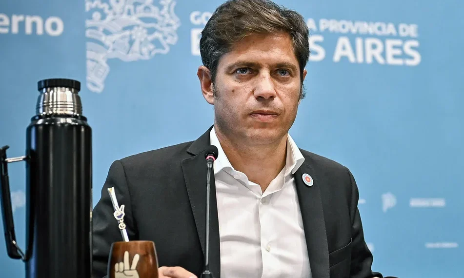 Milei anunció que dejará sin efecto el aumento de salarios para el Ejecutivo