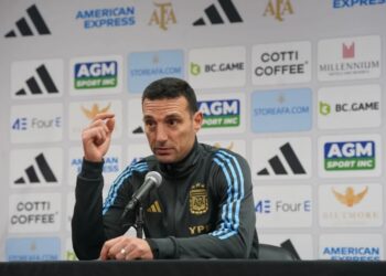 Scaloni confirmó a Messi y Di María para la Copa América y dijo: “El resto pico y pala”