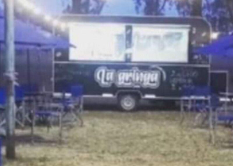 Robaron elementos del interior de un food truck