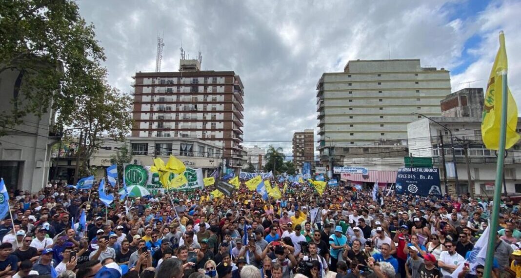 Arde el norte bonaerense: la UOM contesta con más paro a los descuentos de Paolo Rocca
