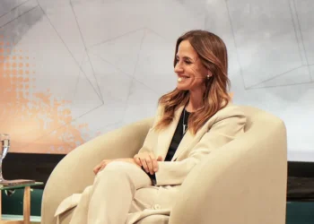 Tras destapar el aumento de Milei, Victoria Tolosa Paz apuntó a Posse como «verdadero responsable»