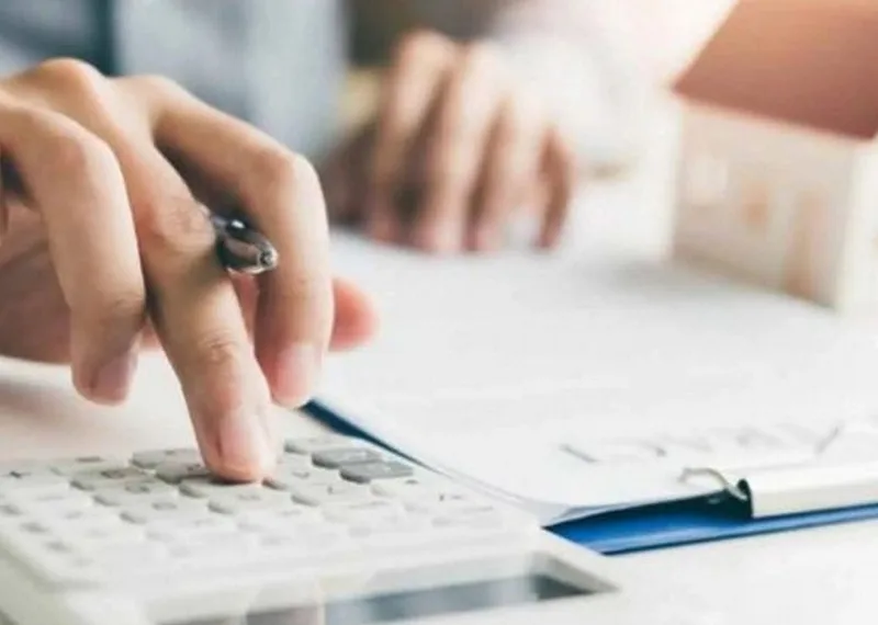 Granados consideró «riesgoso» en este marco económico acceder a un crédito UVA