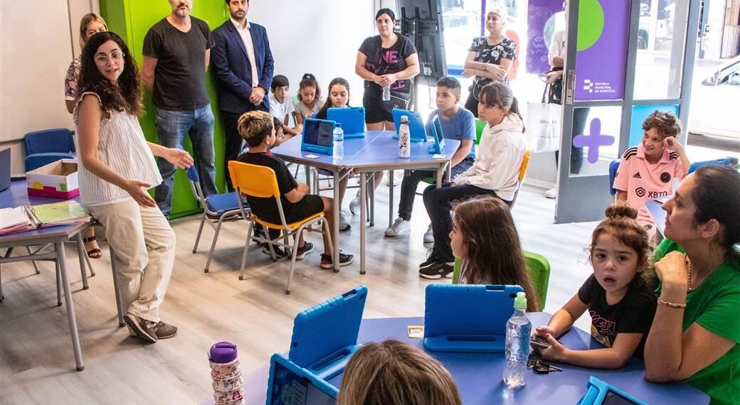 Ciclo de nuevas tecnologías para estimular el conocimiento