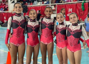 Gimnastas compitieron en Morón