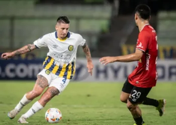 Central pagó caro su ineficacia y apenas se trajo un punto desde Venezuela