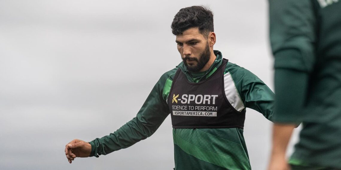 Con varias bajas y una cara nueva, Sarmiento comenzó la pretemporada