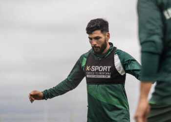 Con varias bajas y una cara nueva, Sarmiento comenzó la pretemporada