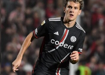River ganó en Córdoba y avanzó primero a cuartos